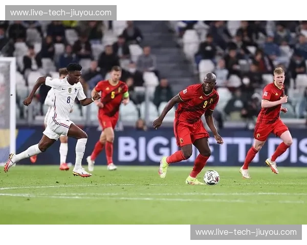 红魔之心与雄鹰之魂：当比利时的精密遇见阿根廷的狂想